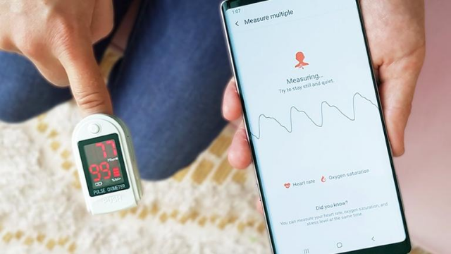 Oximeter apps check the level of oxygen present in the blood of the users and keep track of their heartbeats.