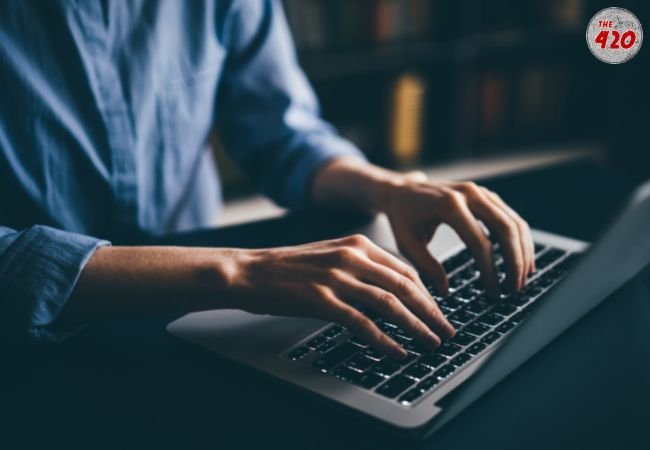 Cyber Crime: दुबई से चलाए जा रहे ठगी के रैकेट का भंडाफोड़, 500 लोगों को बनाया ठगी का शिकार
