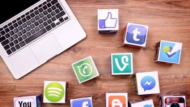 सोशल मीडिया पर Business Promotion के नाम पर हो रहा था फ्रॉड, नोएडा में Fake Call Centre का हुआ खुलासा