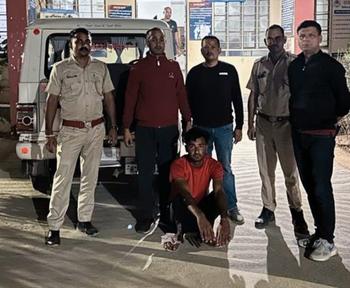 Dharmendra Kumar, the son of Seojiram, a resident of Ward No. 04 in Losail, Tehsil Dataramgarh, District Sikar, Rajasthan arrested by Uttarakhand Police in international scam.