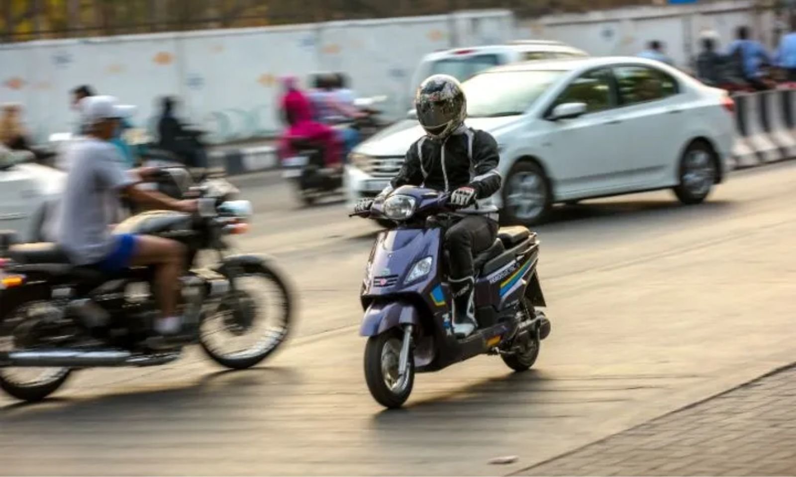 Bengaluru Businessman Loses Rs 68,000 in Electric Scooter Scam
