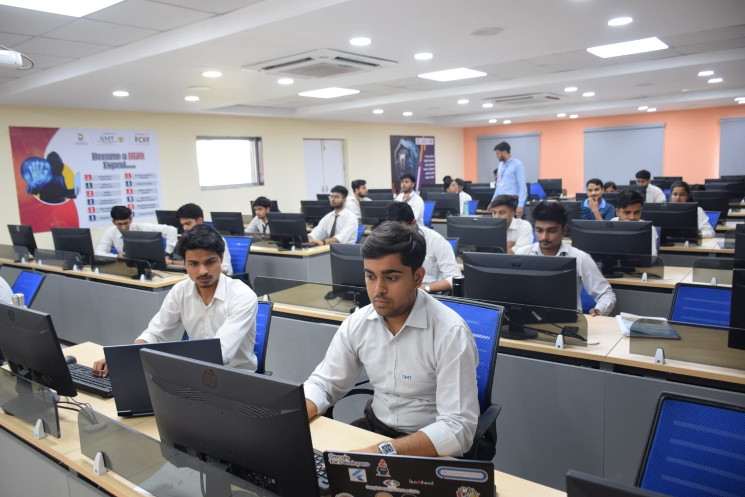 The State-of-the-Art 100 Seater DFIR Lab