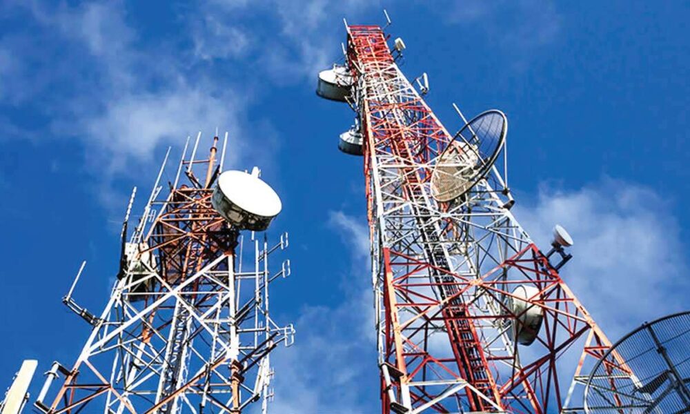 क्या आपको भी MOBILE TOWER लगवाने के नाम पर आते हैं ऐसे CALL या SMS? सरकार ने किया सावधान