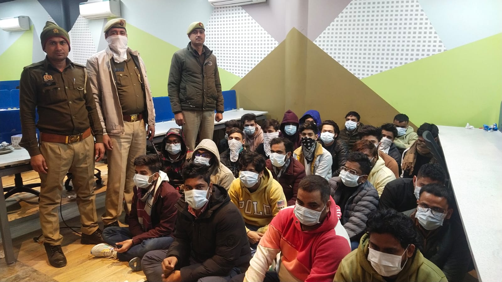 Noida Call Centre Busted: 25 Arrested in International Cyber Fraud Operation